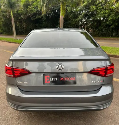 VOLKSWAGEN Virtus 1.0 4P 200 TSI FLEX COMFORTLINE AUTOM�TICO, Foto 6