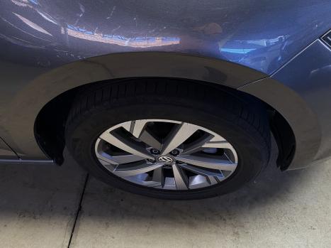 VOLKSWAGEN Virtus 1.0 4P 200 TSI FLEX HIGHLINE AUTOM�TICO, Foto 5