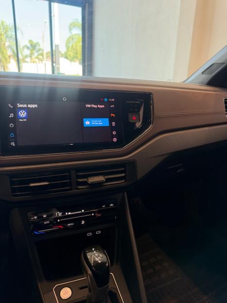 VOLKSWAGEN Virtus 1.0 4P 200 TSI FLEX HIGHLINE AUTOM�TICO, Foto 10