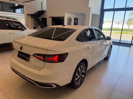 VOLKSWAGEN Virtus 1.0 4P 200 TSI FLEX HIGHLINE AUTOM�TICO, Foto 13