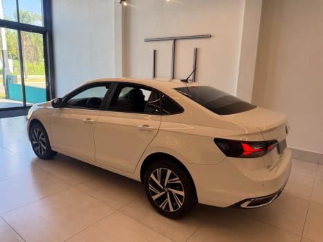 VOLKSWAGEN Virtus 1.0 4P 200 TSI FLEX HIGHLINE AUTOM�TICO, Foto 14