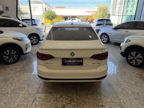 VOLKSWAGEN Virtus 1.0 4P 200 TSI FLEX COMFORTLINE AUTOM�TICO, Foto 4