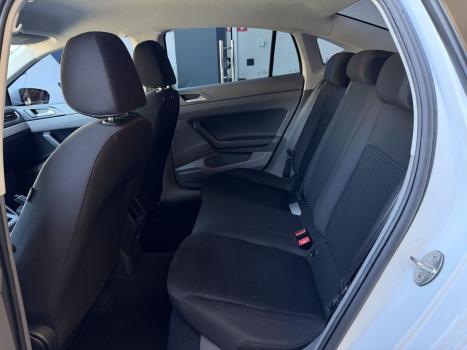 VOLKSWAGEN Virtus 1.0 4P 200 TSI FLEX COMFORTLINE AUTOM�TICO, Foto 9