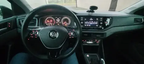 VOLKSWAGEN Virtus 1.0 4P 200 TSI FLEX COMFORTLINE AUTOM�TICO, Foto 10