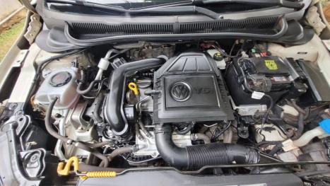 VOLKSWAGEN Virtus 1.0 4P 200 TSI FLEX COMFORTLINE AUTOMÁTICO, Foto 4