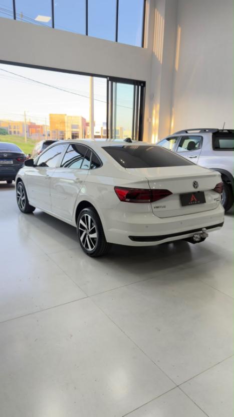 VOLKSWAGEN Virtus 1.0 4P 200 TSI FLEX COMFORTLINE AUTOMÁTICO, Foto 3