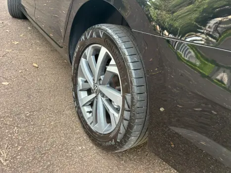 VOLKSWAGEN Virtus 1.0 4P 200 TSI FLEX COMFORTLINE AUTOMÁTICO, Foto 7