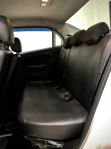 VOLKSWAGEN Voyage 1.0 4P FLEX, Foto 6