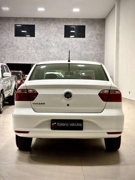 VOLKSWAGEN Voyage 1.0 4P FLEX, Foto 8