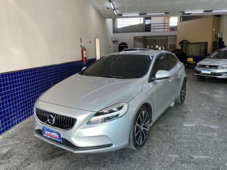 VOLVO V40 2.0 4P T4 MOMENTUM TURBO AUTOM�TICO, Foto 4