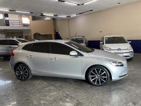 VOLVO V40 2.0 4P T4 MOMENTUM TURBO AUTOM�TICO, Foto 5
