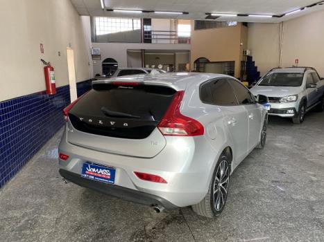 VOLVO V40 2.0 4P T4 MOMENTUM TURBO AUTOM�TICO, Foto 9