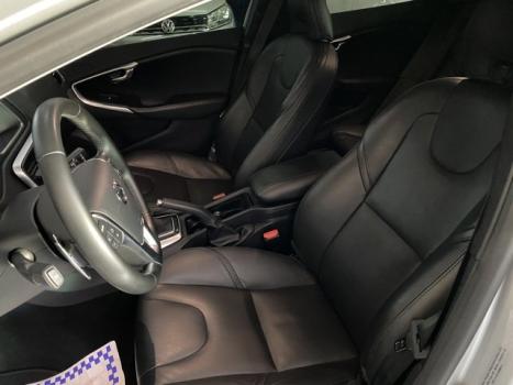 VOLVO V40 2.0 4P T4 MOMENTUM TURBO AUTOM�TICO, Foto 11