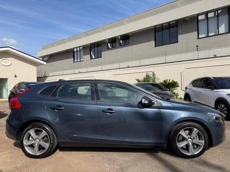 VOLVO V40 2.0 4P T4 KINETIC TURBO AUTOM�TICO, Foto 4
