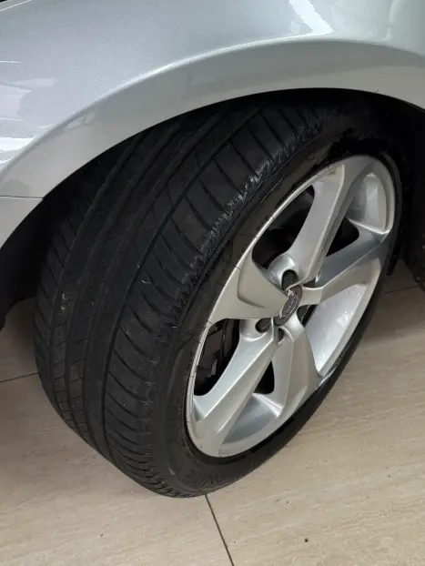 VOLVO V40 2.0 4P T4 MOMENTUM TURBO AUTOM�TICO, Foto 12