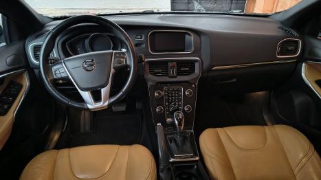 VOLVO V40 2.0 4P T4 MOMENTUM TURBO AUTOM�TICO, Foto 4