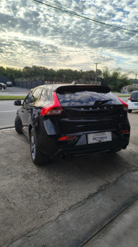 VOLVO V40 2.0 4P T4 MOMENTUM TURBO AUTOMÁTICO, Foto 13