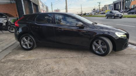VOLVO V40 2.0 4P T4 MOMENTUM TURBO AUTOMÁTICO, Foto 14