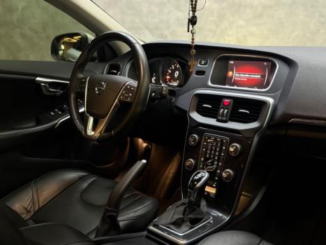 VOLVO V40 2.0 4P T4 MOMENTUM TURBO AUTOM�TICO, Foto 14