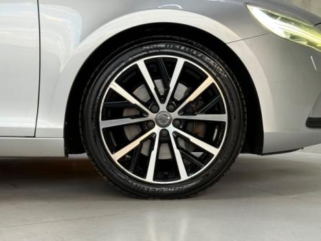 VOLVO V40 2.0 4P T4 MOMENTUM TURBO AUTOM�TICO, Foto 17