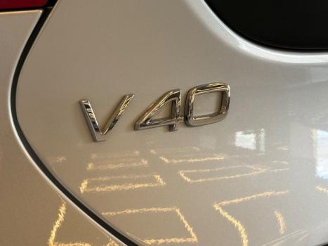 VOLVO V40 2.0 4P T4 MOMENTUM TURBO AUTOM�TICO, Foto 19