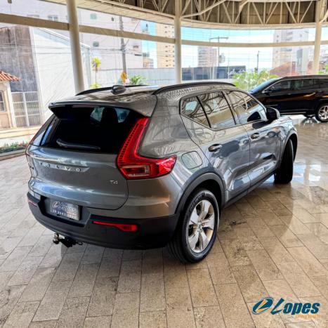VOLVO XC40 2.0 16V 4P T4 TURBO GEARTRONIC AUTOM�TICO, Foto 4