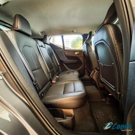 VOLVO XC40 2.0 16V 4P T4 TURBO GEARTRONIC AUTOM�TICO, Foto 17