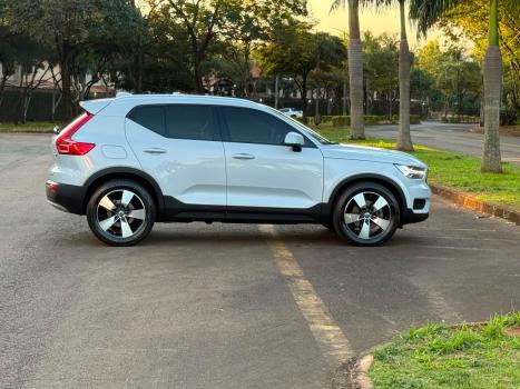 VOLVO XC40 2.0 16V 4P T5 TURBO MOMENTUM AWD GEARTRONIC AUTOM�TICO, Foto 7