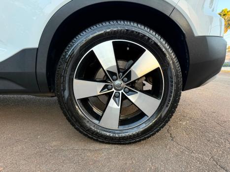 VOLVO XC40 2.0 16V 4P T5 TURBO MOMENTUM AWD GEARTRONIC AUTOM�TICO, Foto 16