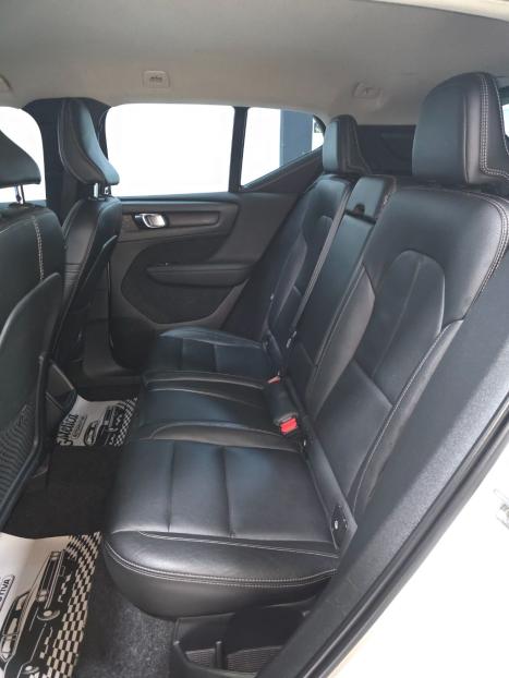 VOLVO XC40 2.0 16V 4P T4 TURBO INSCRIPTION GEARTRONIC AUTOM�TICO, Foto 6
