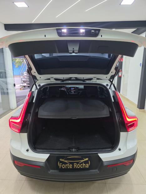 VOLVO XC40 2.0 16V 4P T4 TURBO INSCRIPTION GEARTRONIC AUTOM�TICO, Foto 11