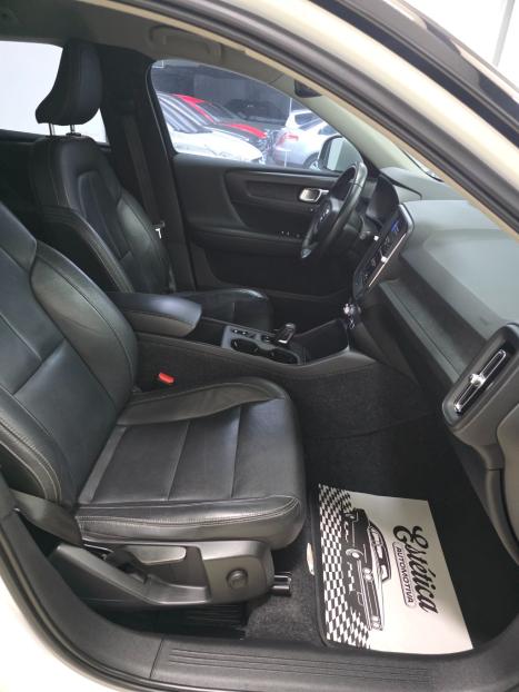 VOLVO XC40 2.0 16V 4P T4 TURBO INSCRIPTION GEARTRONIC AUTOM�TICO, Foto 16