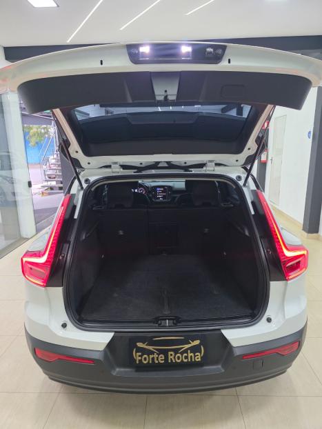 VOLVO XC40 2.0 16V 4P T4 TURBO INSCRIPTION GEARTRONIC AUTOM�TICO, Foto 15