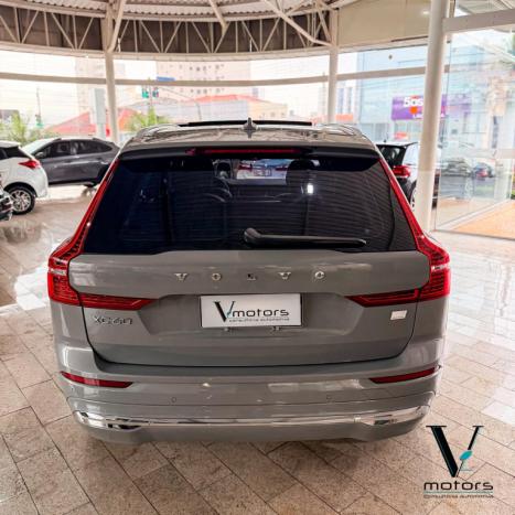 VOLVO XC60 2.0 16V 4P T8 RECHARGE H�BRIDO PLUS AWD TURBO GEARTRONIC AUTOM�TICO, Foto 6