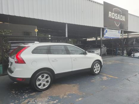 VOLVO XC60 2.0 4P DYNAMIC T5 TURBO AUTOMTICO, Foto 4