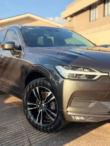 VOLVO XC60 2.0 4P T5 MOMENTUM TURBO AUTOM�TICO, Foto 5