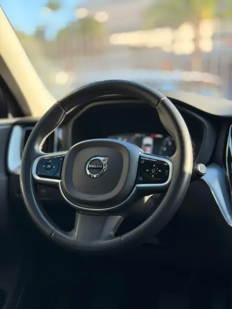 VOLVO XC60 2.0 4P T5 MOMENTUM TURBO AUTOM�TICO, Foto 9