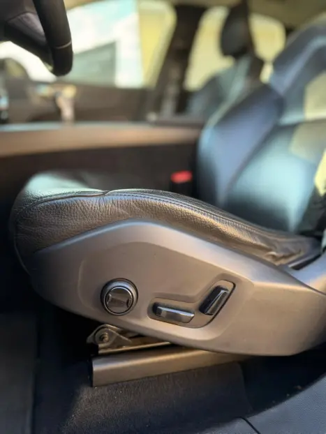VOLVO XC60 2.0 4P T5 MOMENTUM TURBO AUTOM�TICO, Foto 10