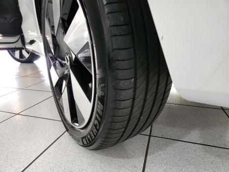 VOLVO XC60 2.0 4P T8 RECHARGE ULTRA AWD GEARTRONIC AUTOM�TICO, Foto 14