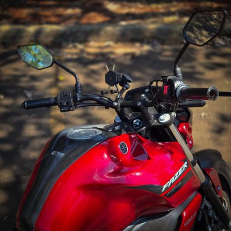 YAMAHA FZ 15 Fazer ABS, Foto 17