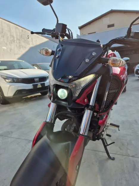 YAMAHA FZ 15 Fazer ABS, Foto 7