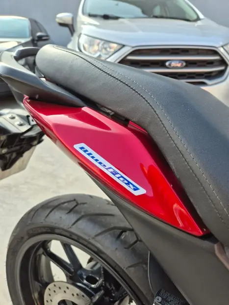 YAMAHA FZ 15 Fazer ABS, Foto 9