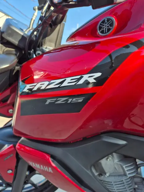 YAMAHA FZ 15 Fazer ABS, Foto 11