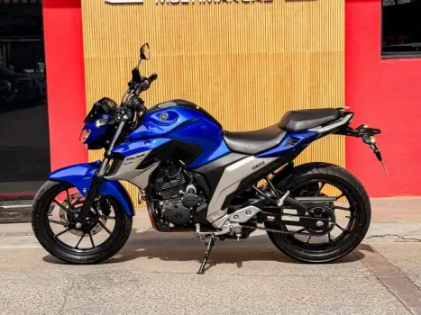 YAMAHA FZ 25 250 Fazer Flex , Foto 8