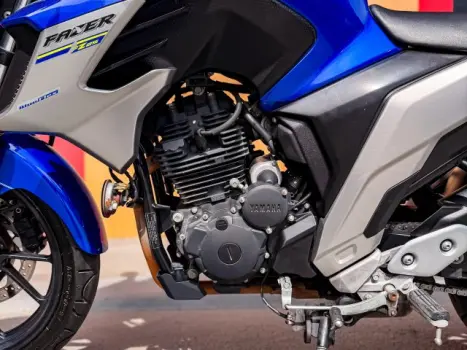 YAMAHA FZ 25 250 Fazer Flex , Foto 15