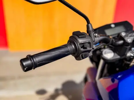YAMAHA FZ 25 250 Fazer Flex , Foto 16