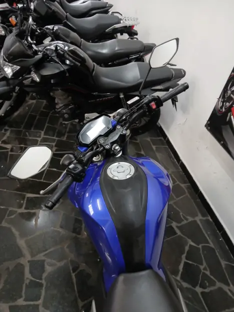 YAMAHA FZ 25 250 Fazer Flex , Foto 7