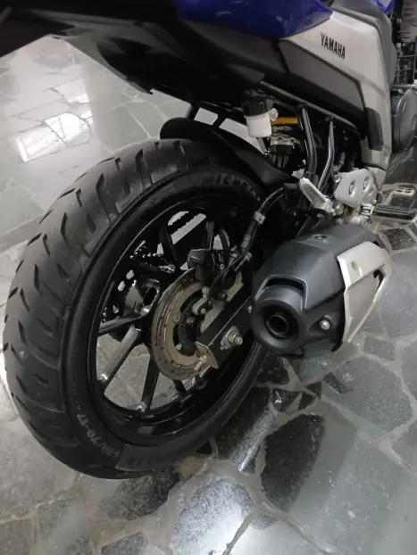 YAMAHA FZ 25 250 Fazer Flex , Foto 8