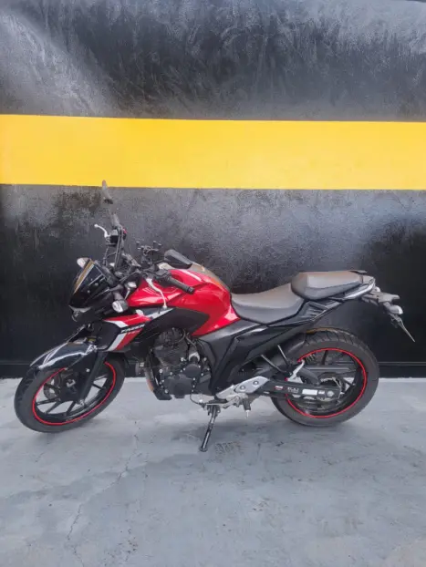 YAMAHA FZ 25 250 Fazer Flex , Foto 2