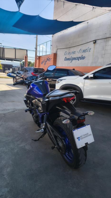 YAMAHA MT-03 300 ABS, Foto 9